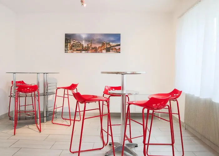 {la Parenthese Heureuse}, Proche Bale, Rhin, Foret *